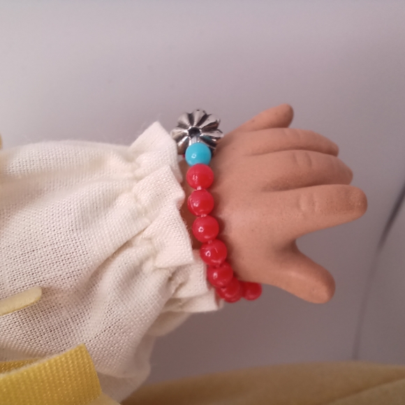 Goldrn Fawn Cherokee Maiden Native American-Inspired Doll with Fringe Outfit - Picture 10 of 13